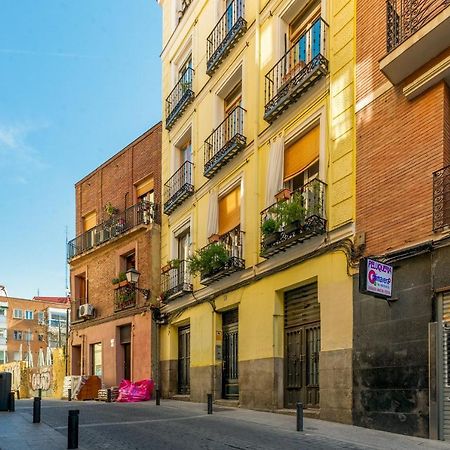 1 Bedroom 1 Bathroom Furnished - Lavapies - Duplex Madrid Exteriör bild